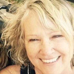 Meet your Posher, Renee